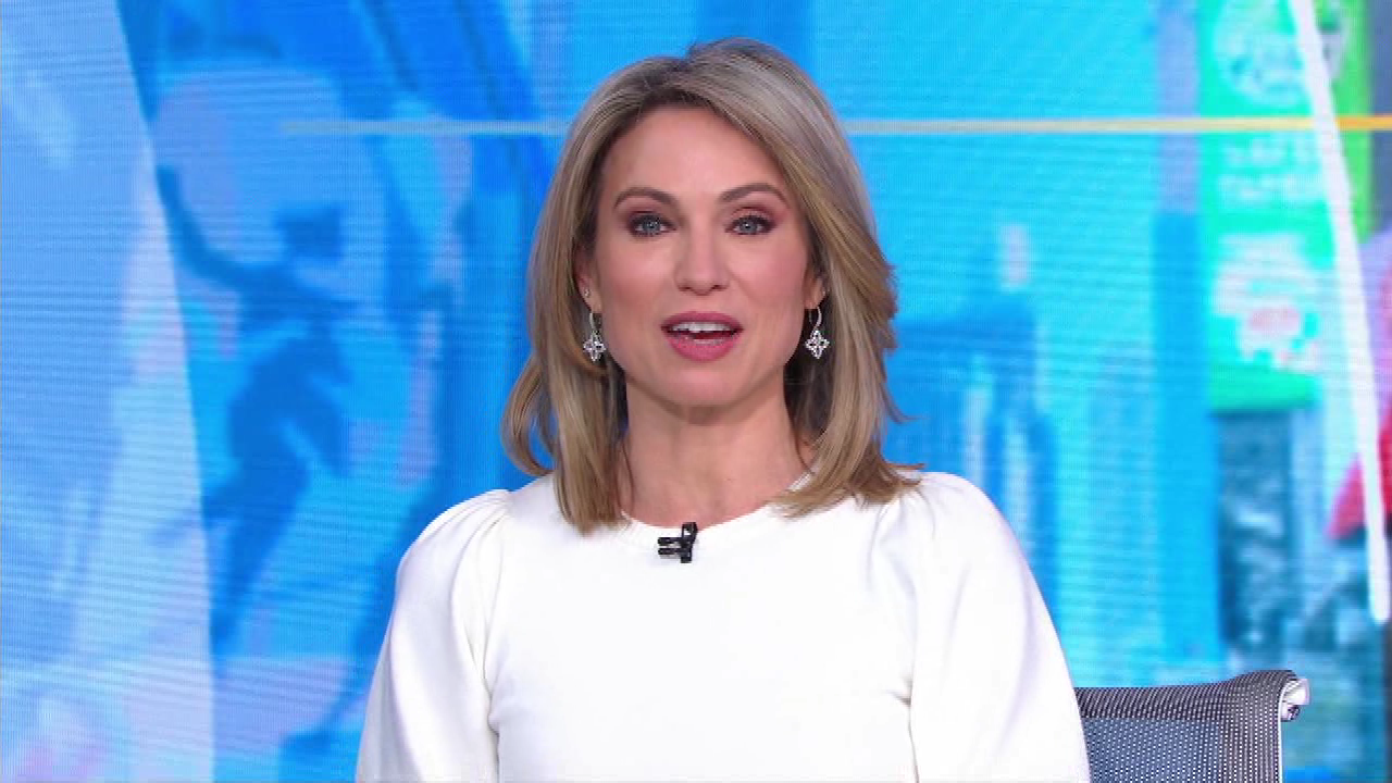 Amy Robach (1/28/2021) — Newswomen