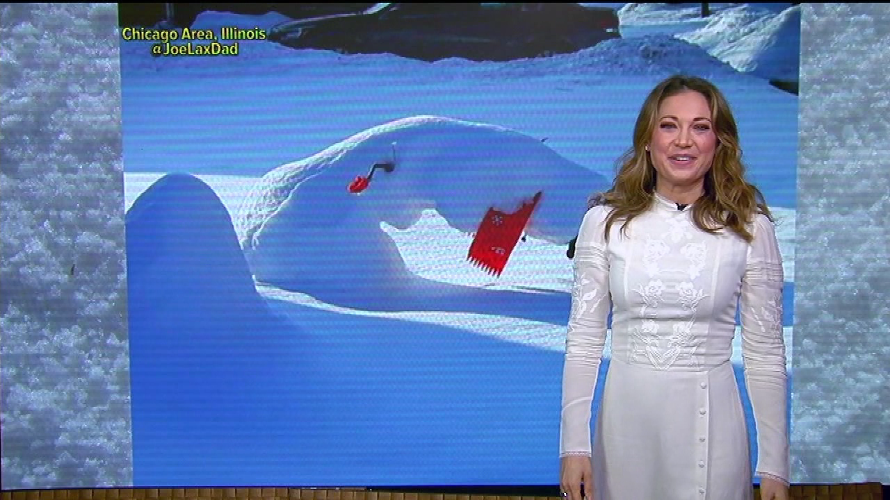 Good Morning America S2021E66 2021-02-26-0700 (19).png