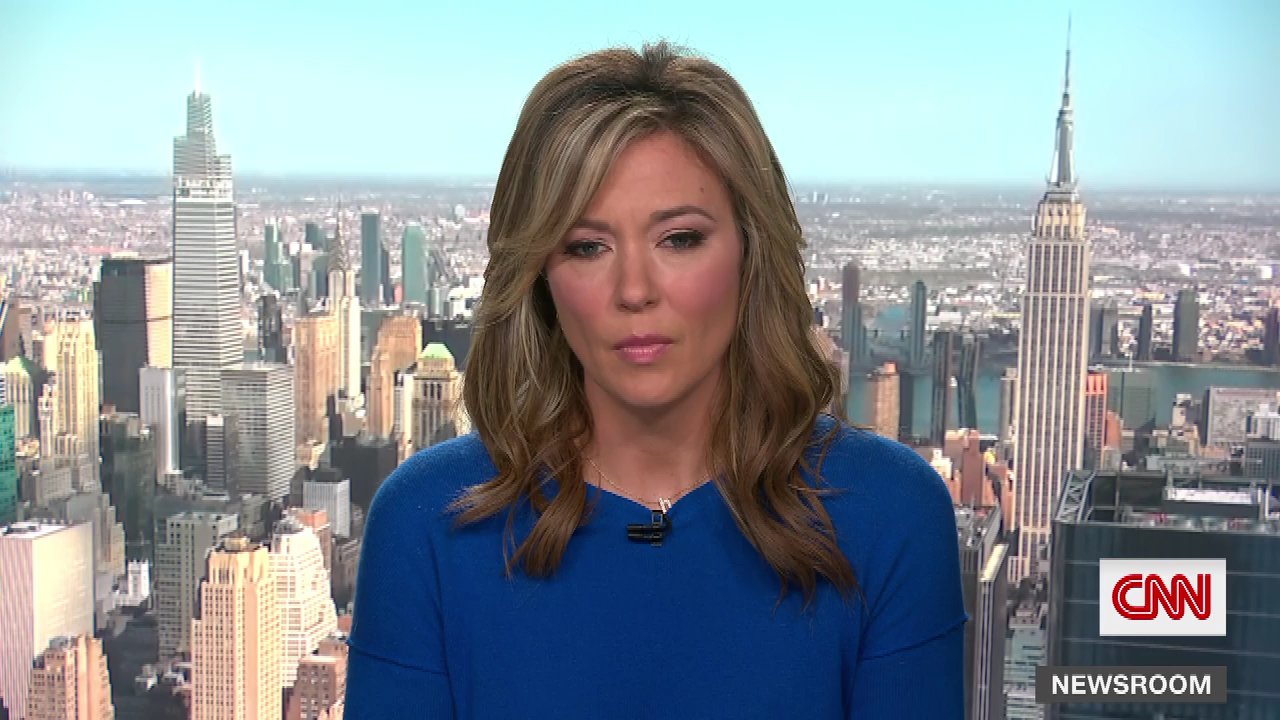 CNN Newsroom With Brooke Baldwin S2021E59 2021-03-26-1500 (10).png