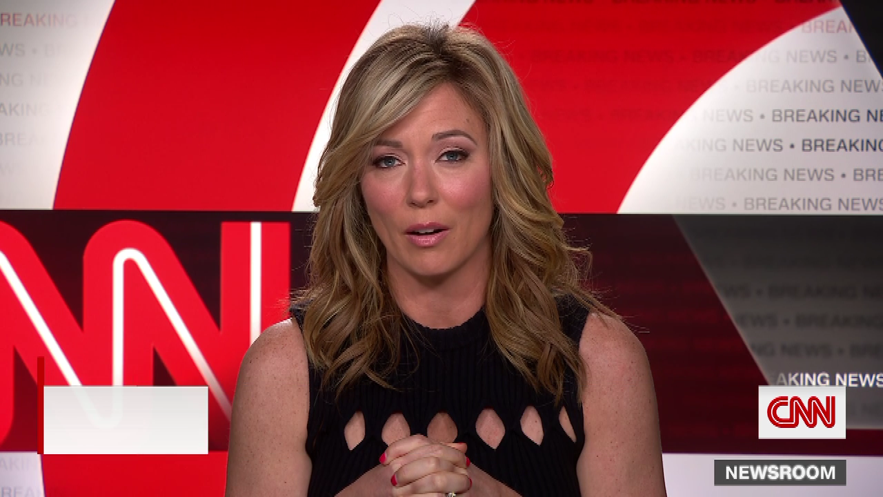 CNN Newsroom With Brooke Baldwin S2021E72 2021-04-13-1500 (03).png