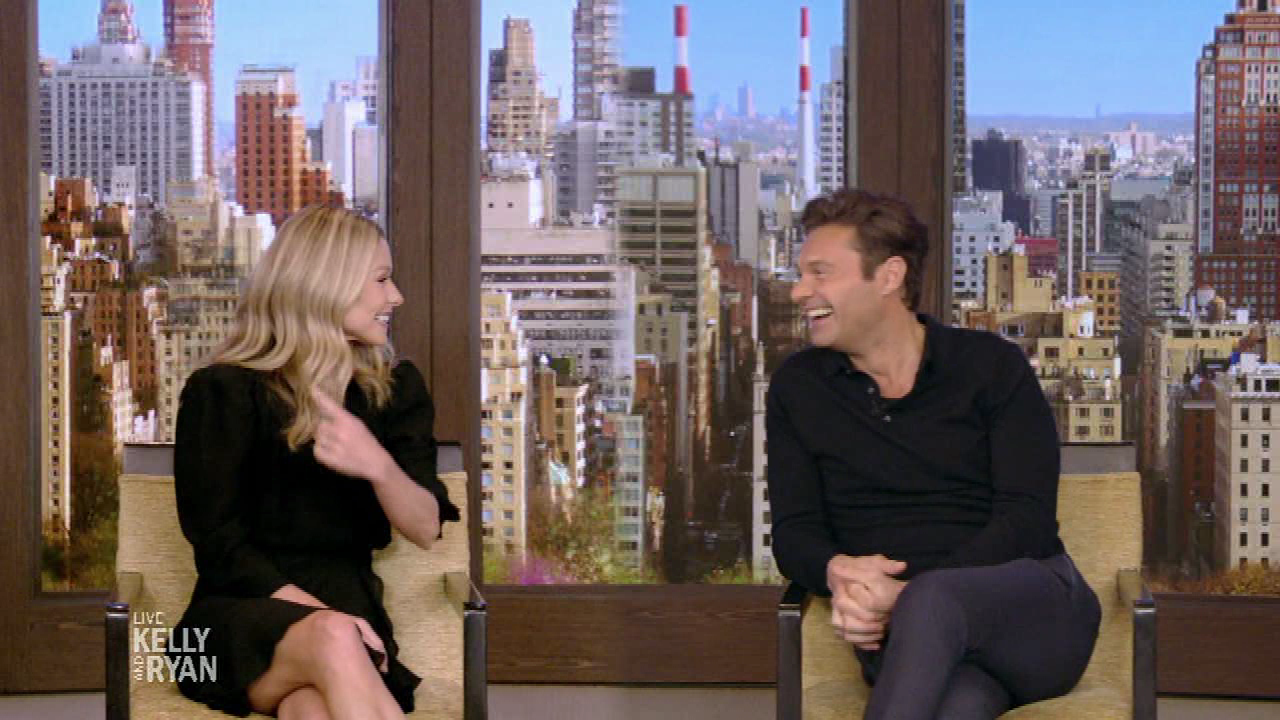 Live with Kelly and Ryan S05E155 Spring Has Sprung Week 2021-04-15-0900 (14).png
