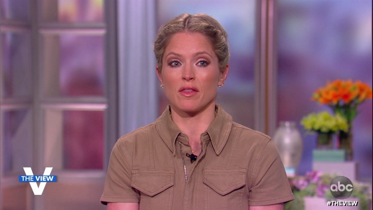 The View S24E141 2021-04-20-1100 (04).png