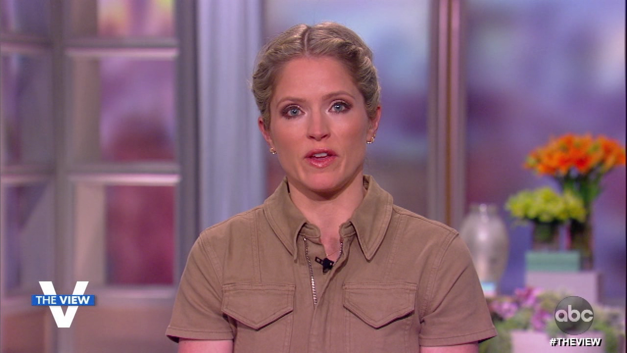 The View S24E141 2021-04-20-1100 (02).png