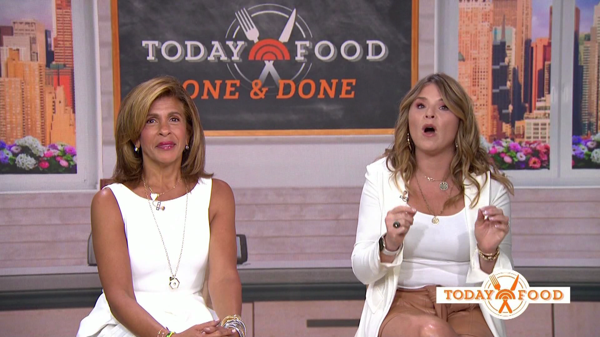 Today With Hoda & Jenna S2021E140 2021-07-16-1000 (18).png