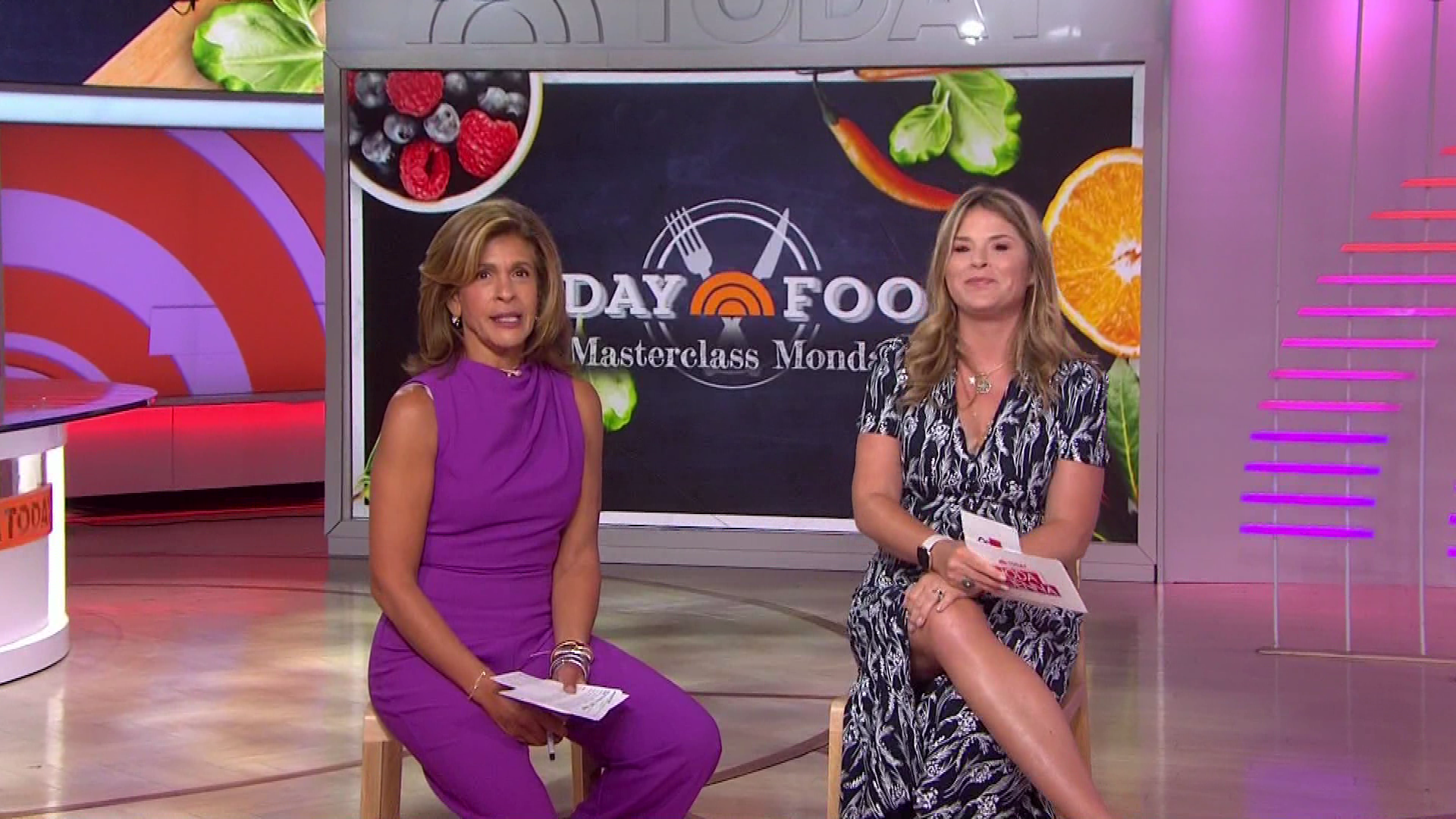 Today With Hoda & Jenna S2021E141 2021-07-19-1000 (02).png