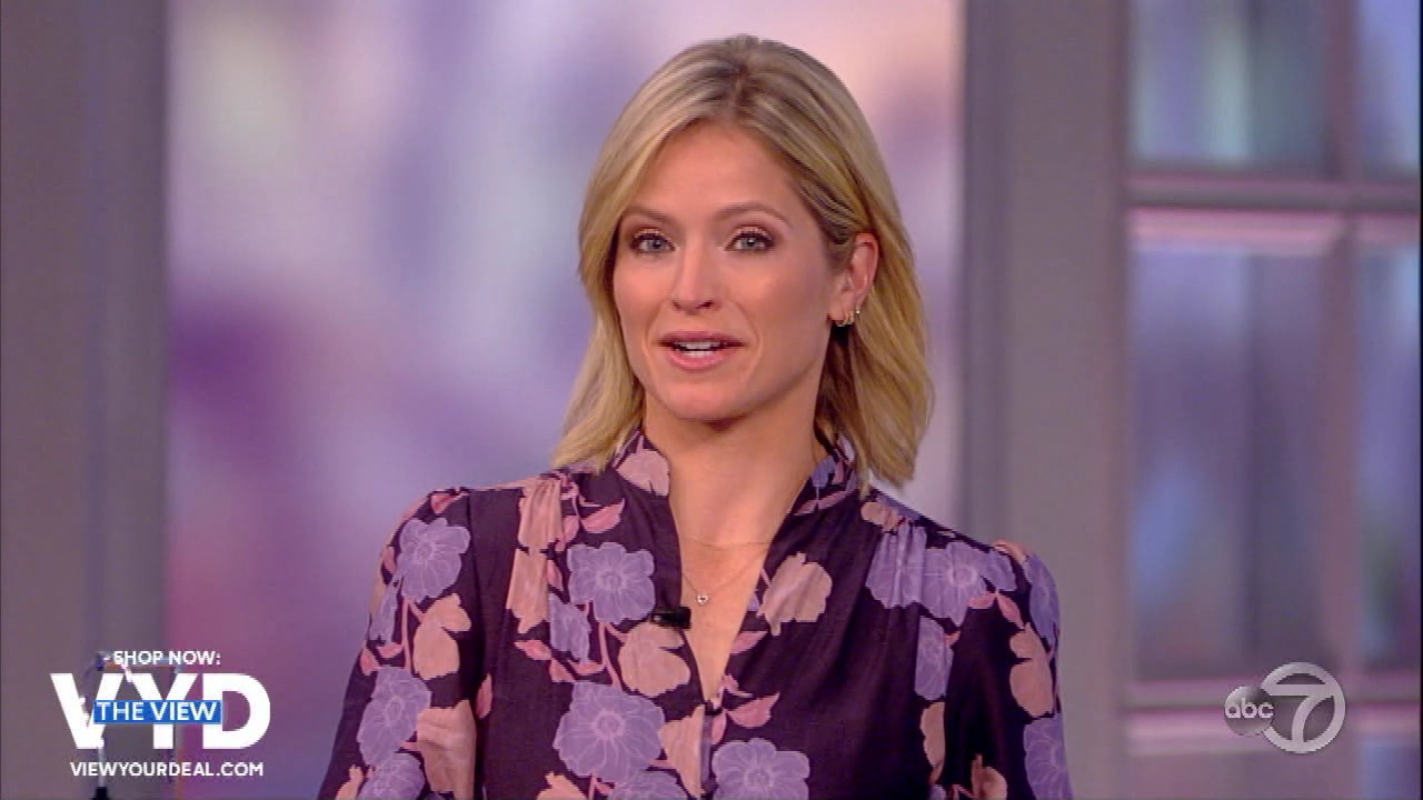 The View S24E196 2021-07-19-1100 (14).png