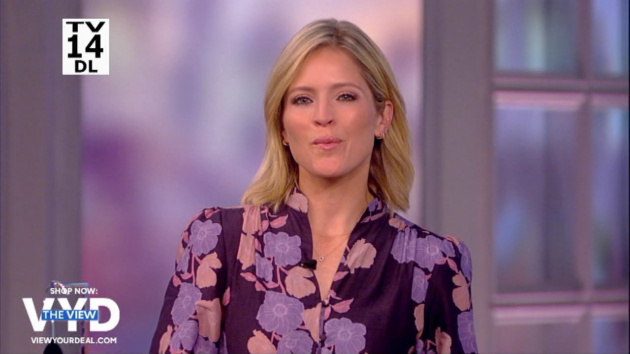 The View S24E196 2021-07-19-1100 (12).png