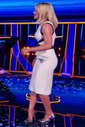 Sara Haines (9/19/2021)