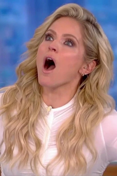 Sara Haines (9/29/2021)