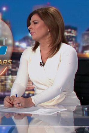 Erin Burnett (10/1/2021)