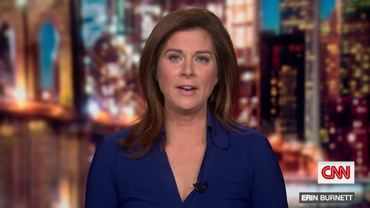 Erin Burnett OutFront S2021E199 2021-10-05-1900 (08).png