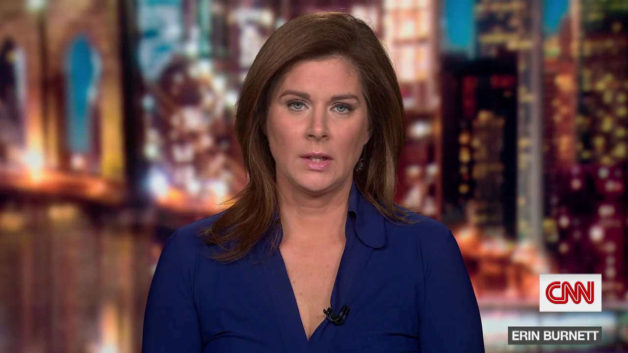 Erin Burnett OutFront S2021E199 2021-10-05-1900 (07).png