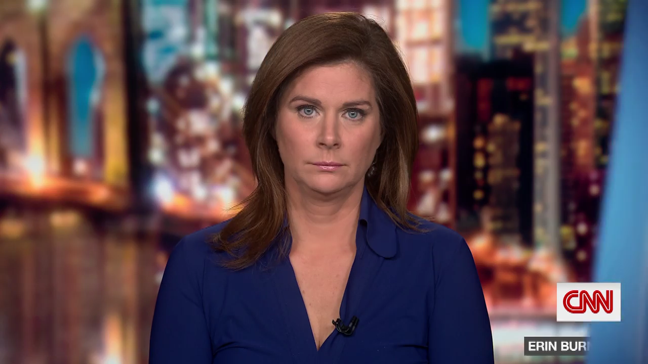 Erin Burnett OutFront S2021E199 2021-10-05-1900 (06).png