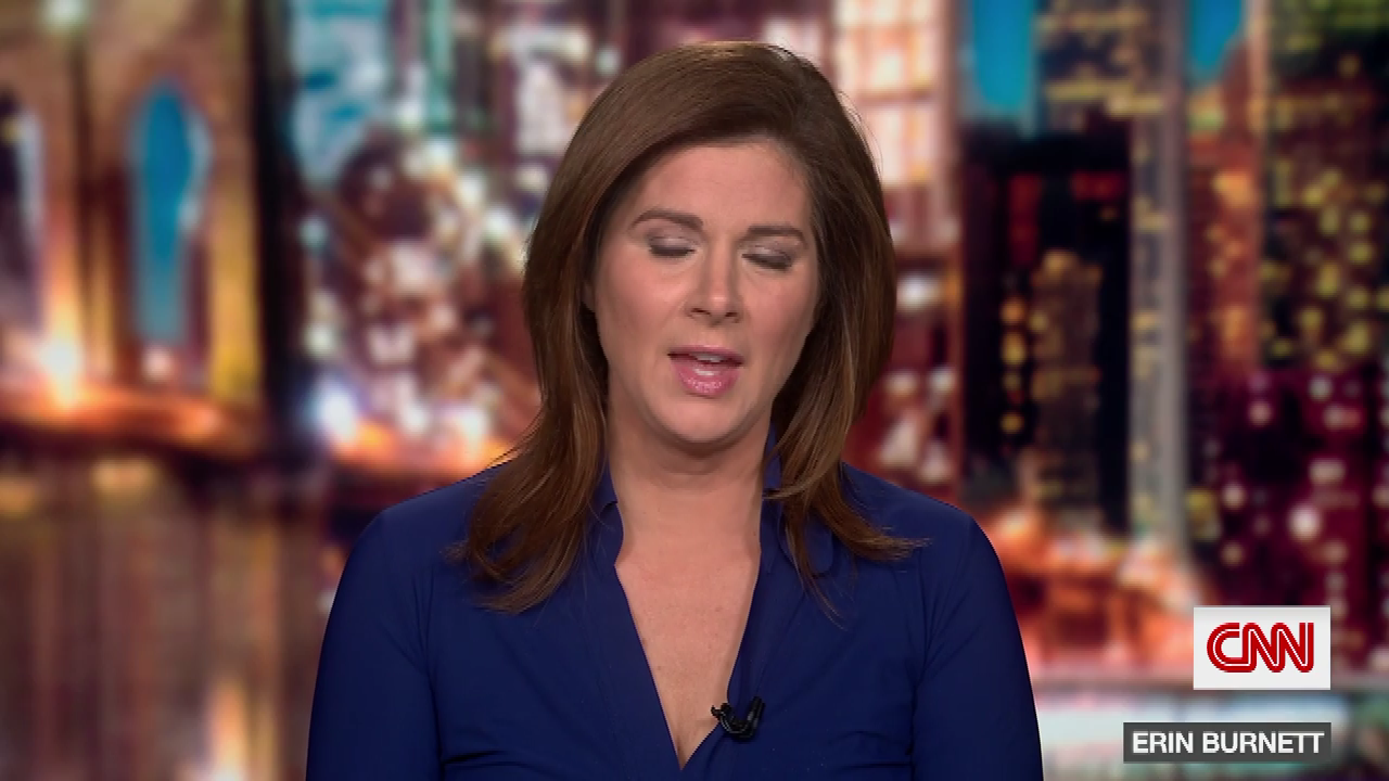 Erin Burnett OutFront S2021E199 2021-10-05-1900 (02).png