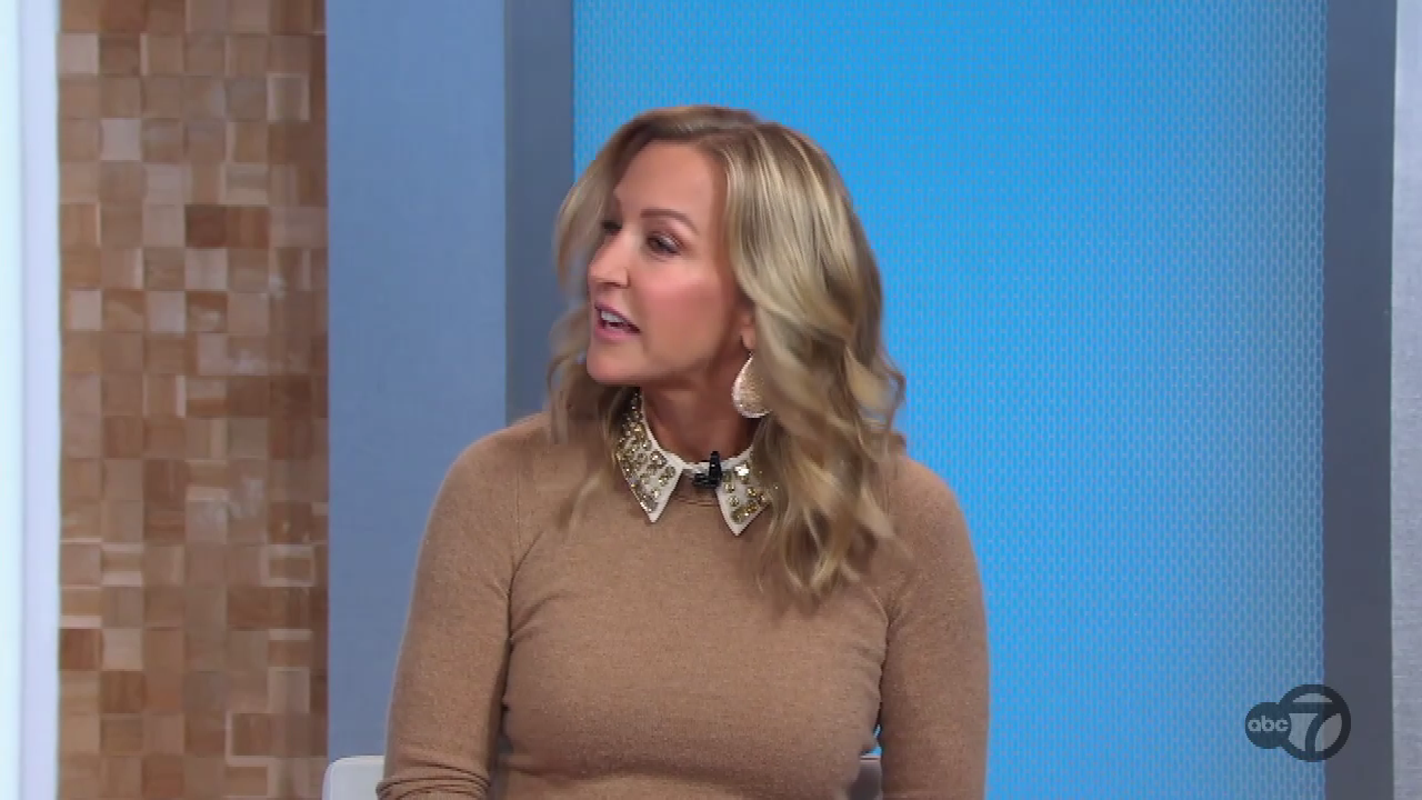 Good Morning America 2021-10-06-0700 (35).png