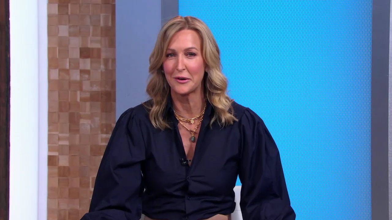 Good Morning America 2021-10-07-0700 (12).png
