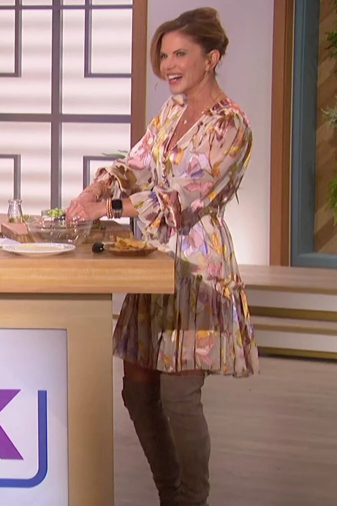 Natalie Morales (10/12/2021)