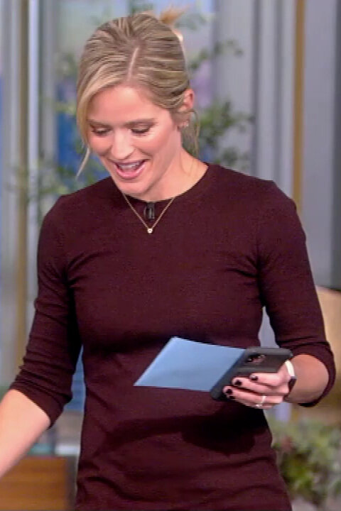 Sara Haines (10/13/2021)