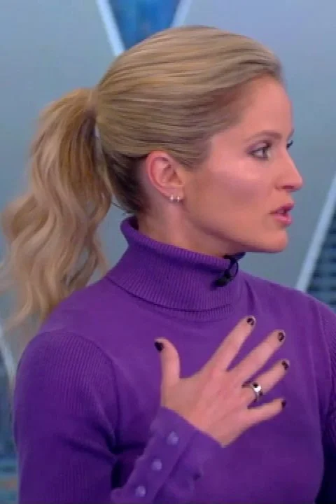 Sara Haines (10/21/2021)