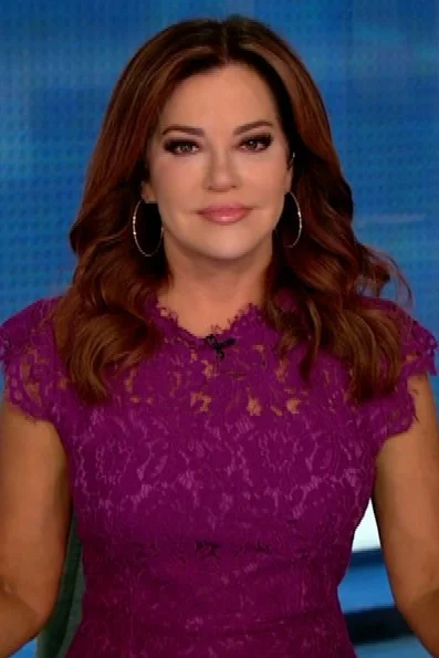 Robin Meade (10/27/2021)