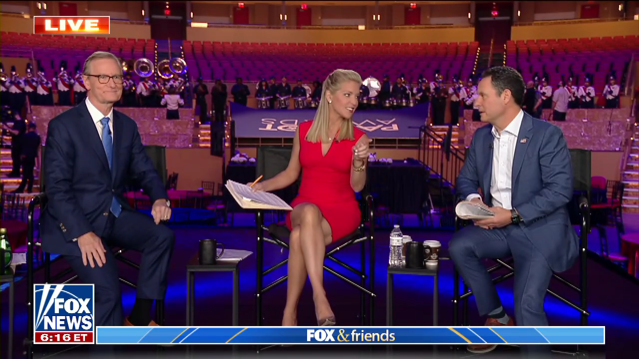 FOX and Friends 2021-11-18-0600 (11).png