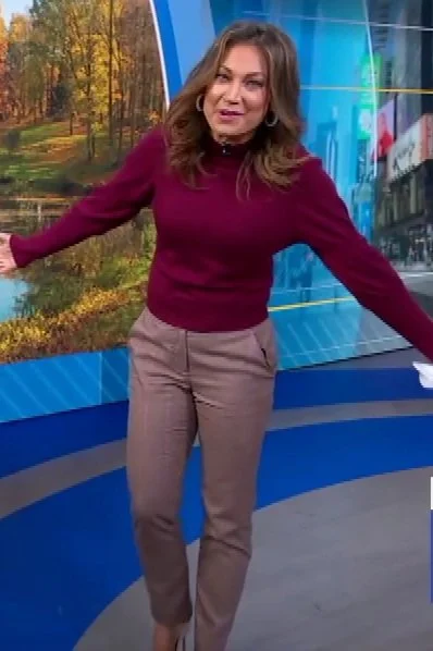 Ginger Zee (11/24/2021)
