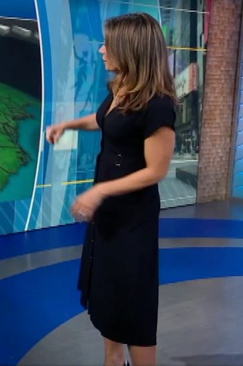 Ginger Zee (12/13/2021)