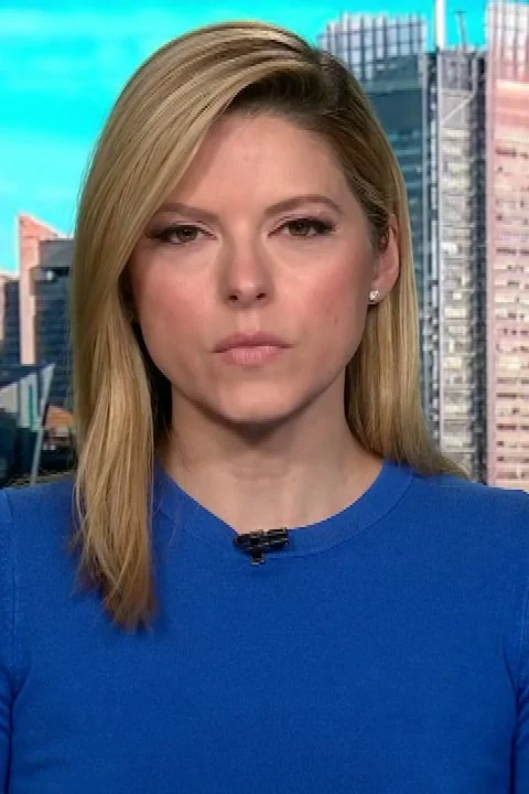 Kate Bolduan (1/3/2022)