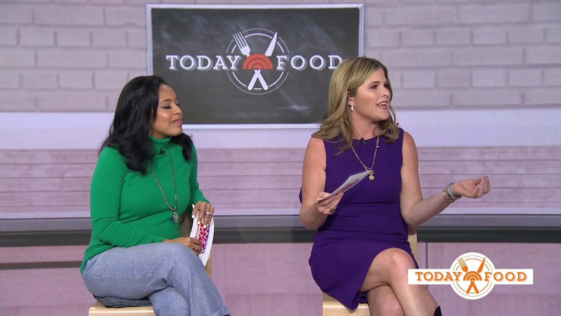 Today With Hoda & Jenna 2022-01-06-1000 (06).png