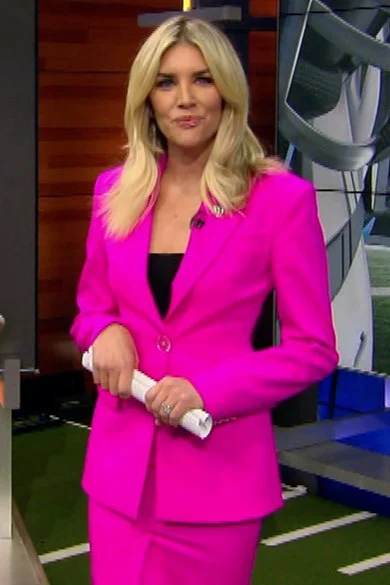 Charissa Thompson (1/9/2022)