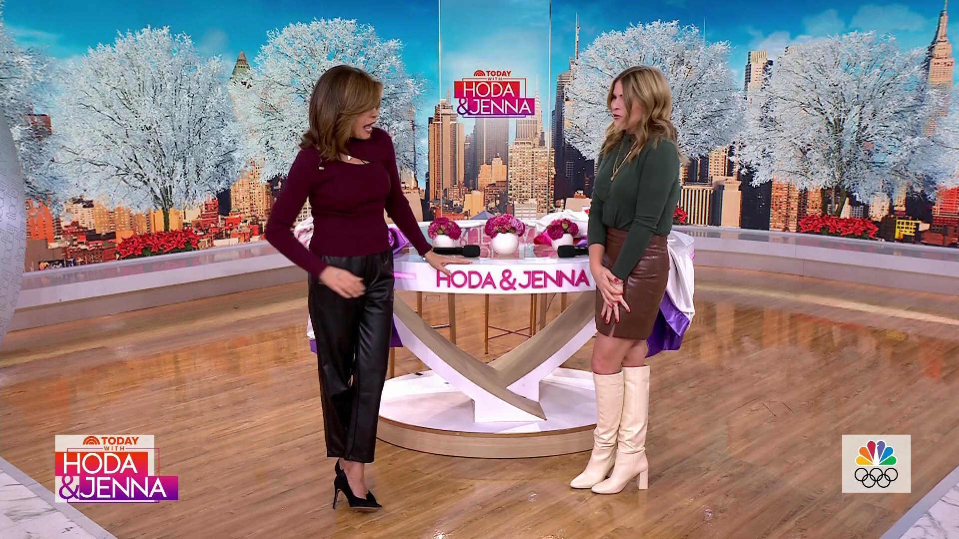 Today With Hoda & Jenna 2022-01-13-1000 (21).png