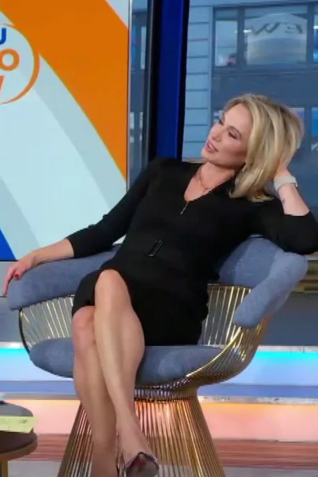 Amy Robach (3/4/2022)