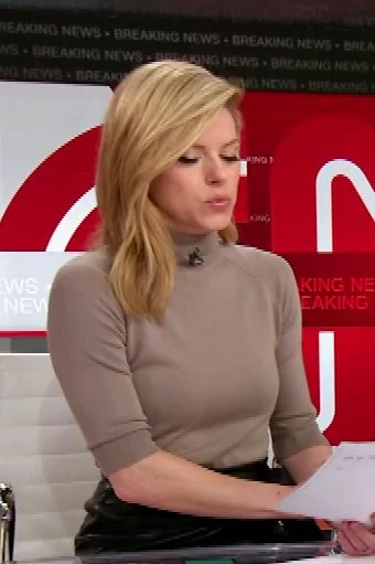 Kate Bolduan (3/8/2022)