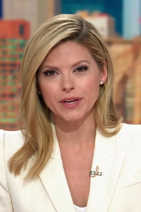Kate Bolduan (3/29/2022)