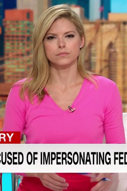 Kate Bolduan (4/7/2022)