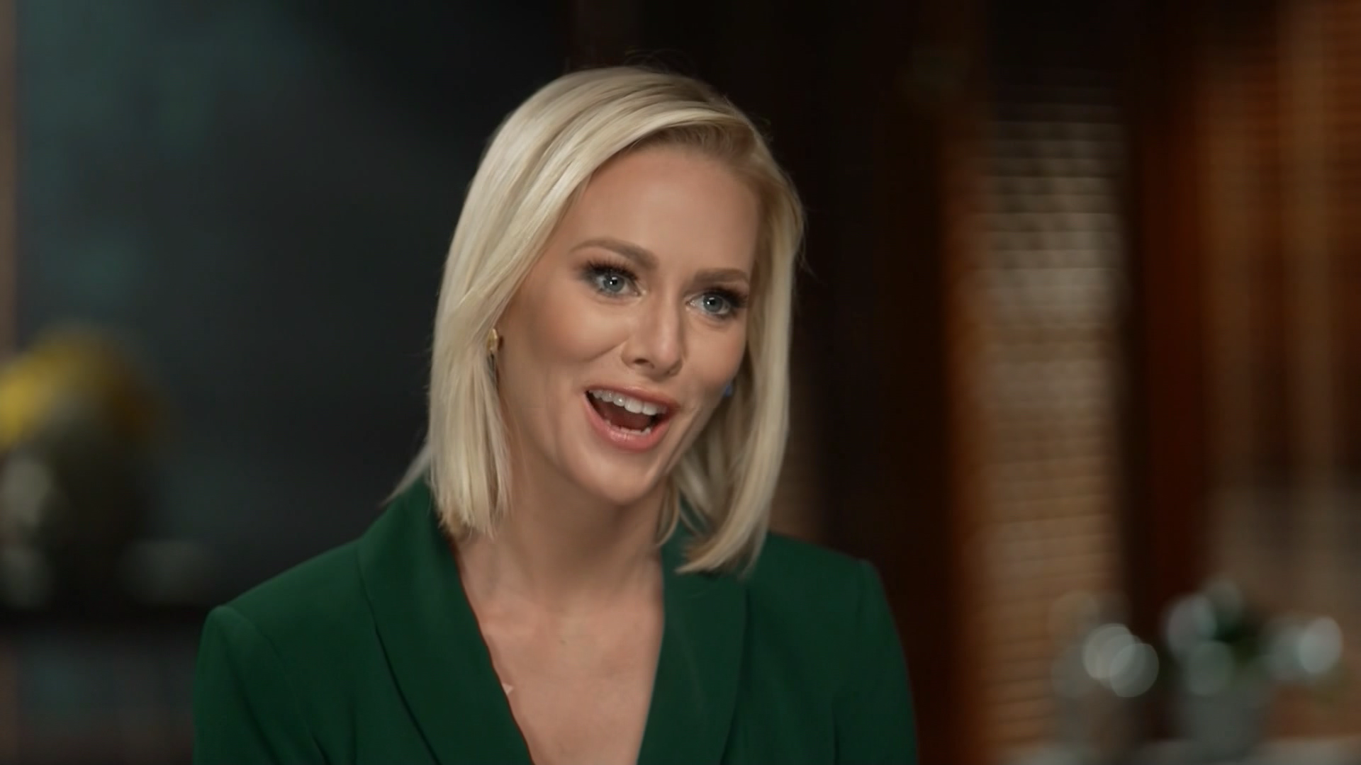 Firing Line With Margaret Hoover S05E41 2022-04-08-2030 (03).png