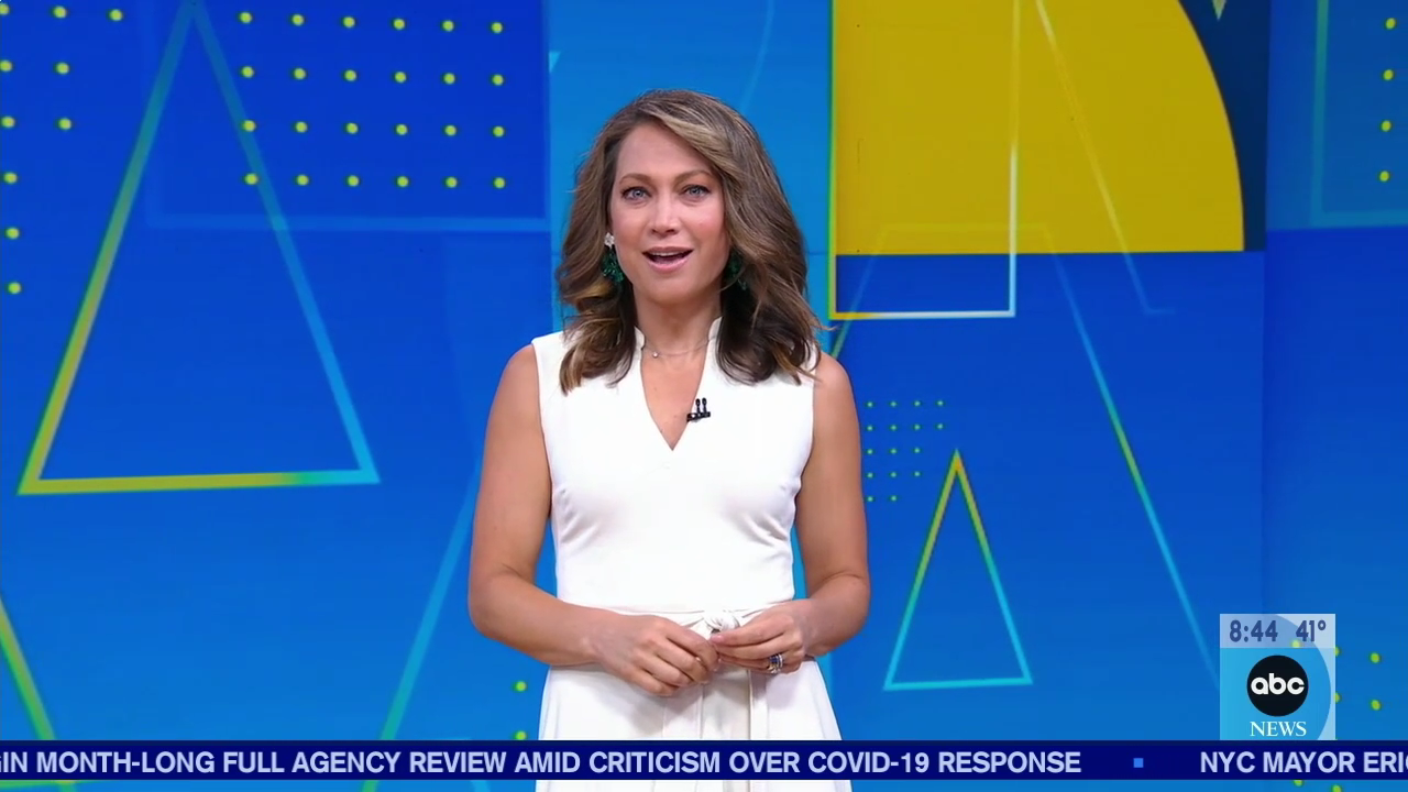 Good Morning America 2022-04-11-0700 (17).png