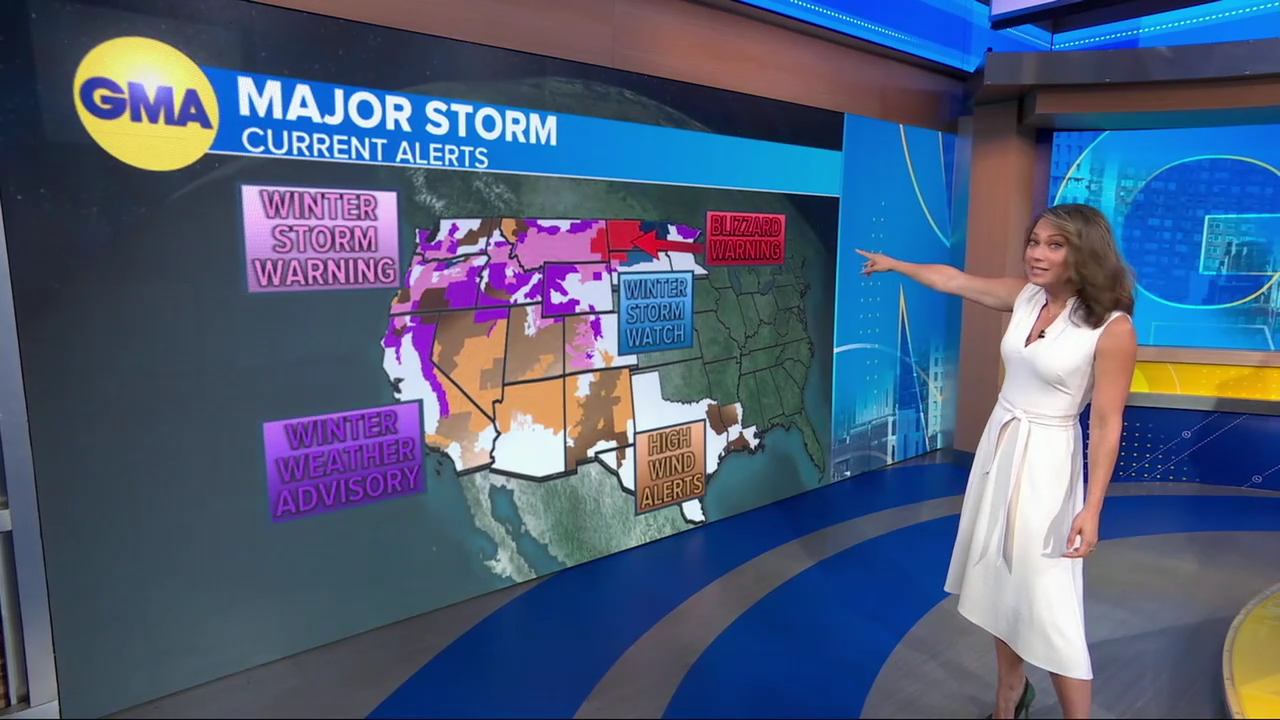 Good Morning America 2022-04-11-0700 (11).png