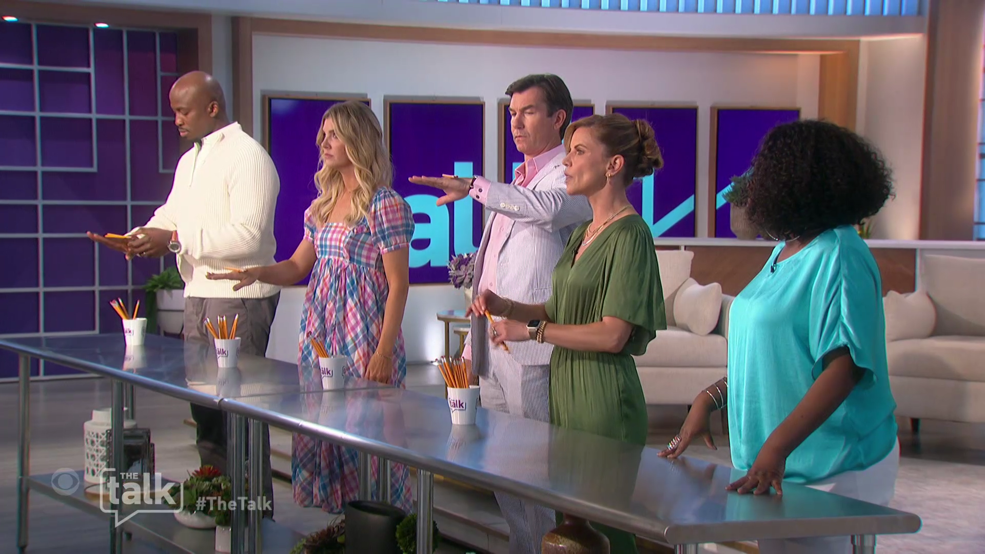 The Talk S12E131 2022-04-15-1400 (19).png