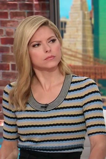 Kate Bolduan (4/25/2022)