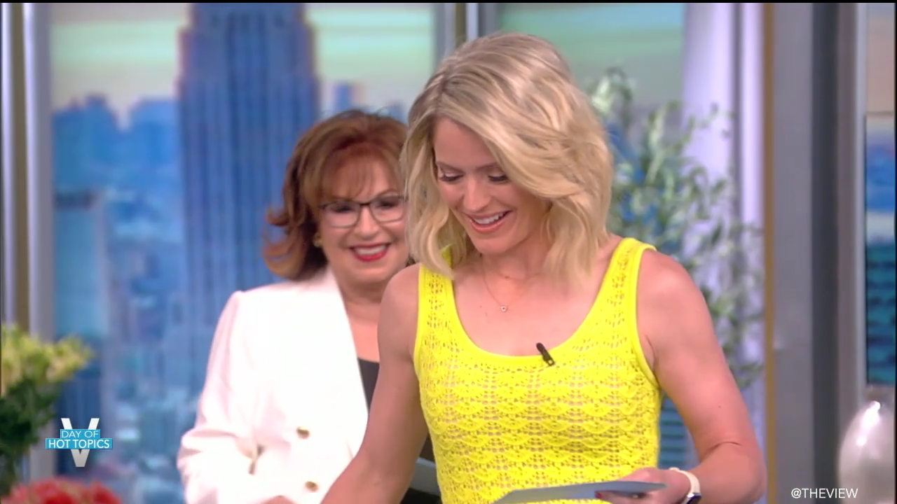 The View S25E163 2022-05-17-1100 (05).png