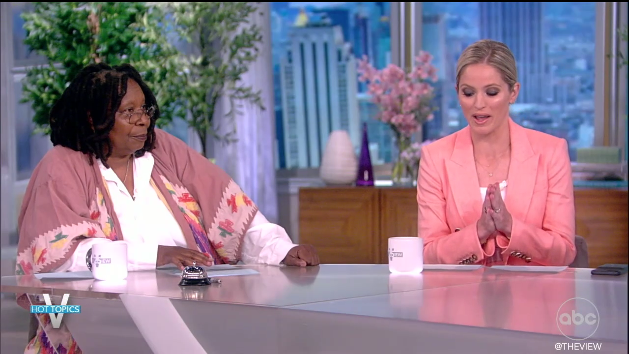 The View S25E167 2022-05-23-1100 (16).png