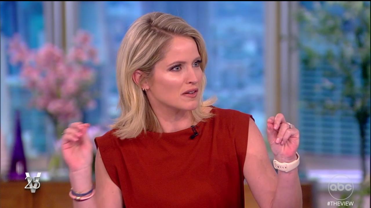 The View S25E168 2022-05-24-1100 (09).png