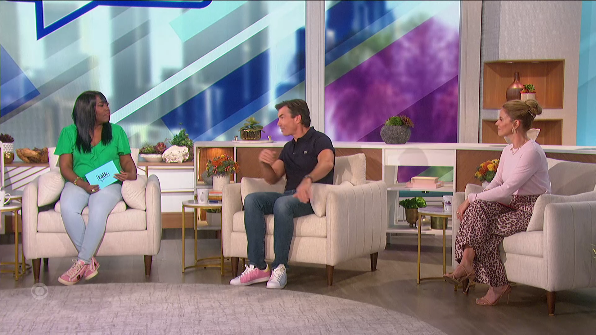 The Talk S12E155 2022-05-24-1400 (15).png