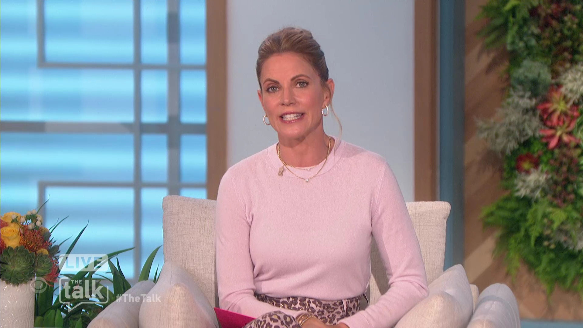 The Talk S12E155 2022-05-24-1400 (08).png