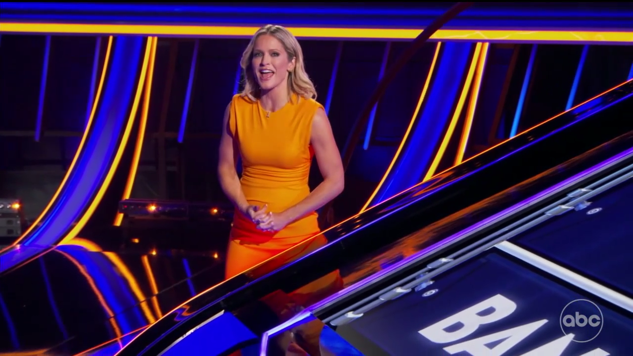 The Chase S03E04 Handsome Intelligent CharmingAnd Humble 2022-05-24-2100 (13).png