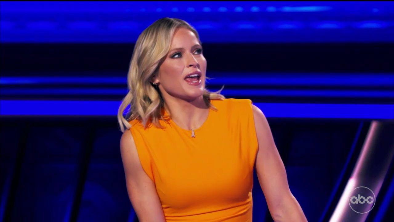 The Chase S03E04 Handsome Intelligent CharmingAnd Humble 2022-05-24-2100 (08).png