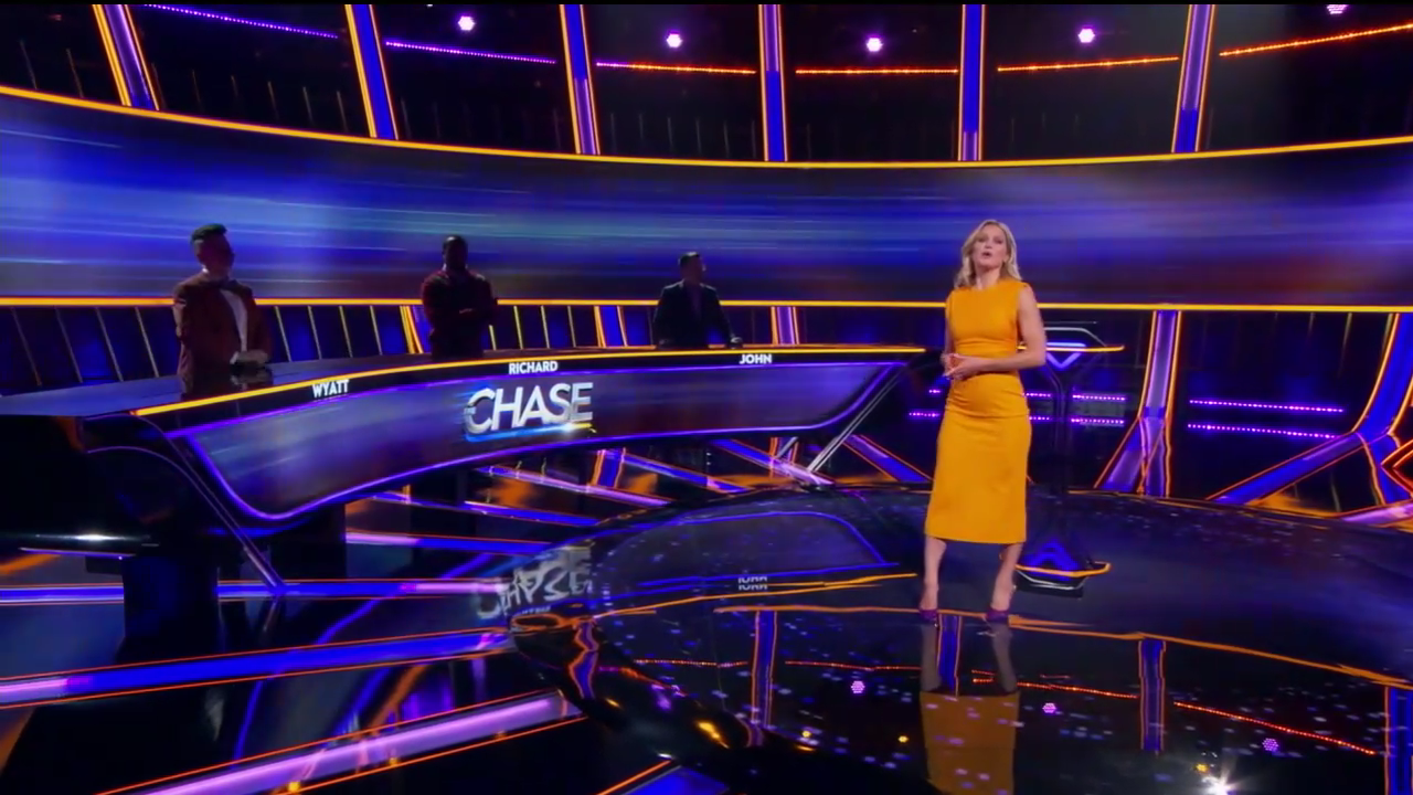 The Chase S03E04 Handsome Intelligent CharmingAnd Humble 2022-05-24-2100.png