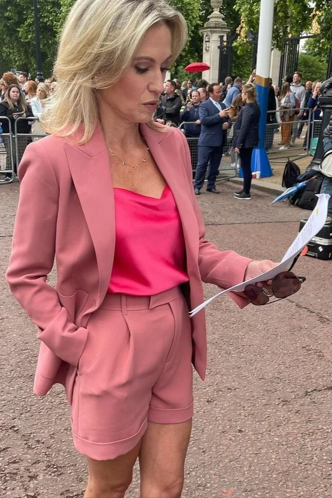 Amy Robach (6/1/2022)