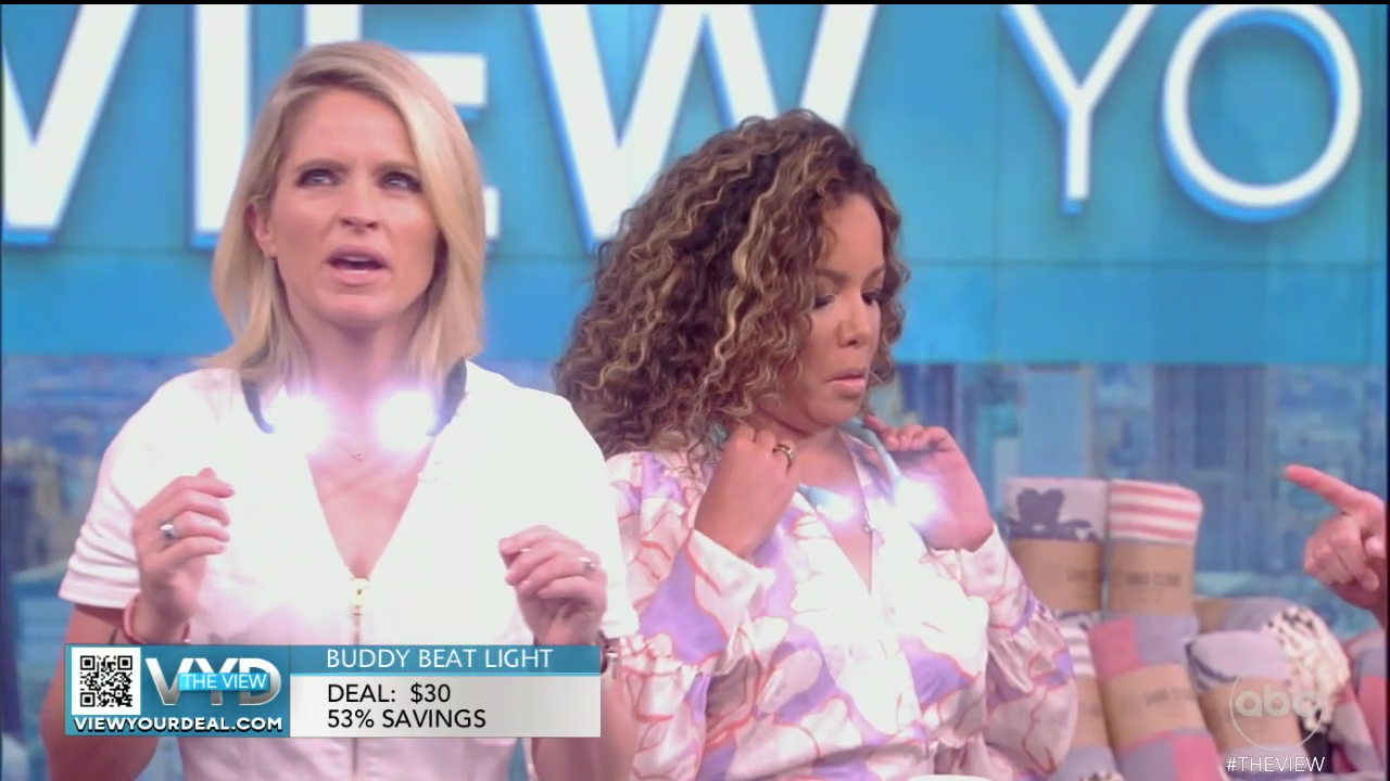 The View S25E181 2022-06-14-1100 (14).png